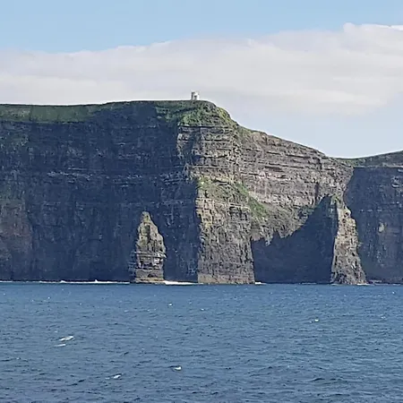 Seaview Wild Atlantic Pod 公寓 *